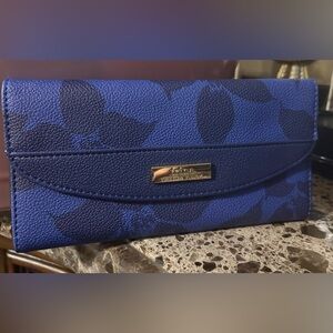 Trina Turk Blue Floral Wallet NWOT